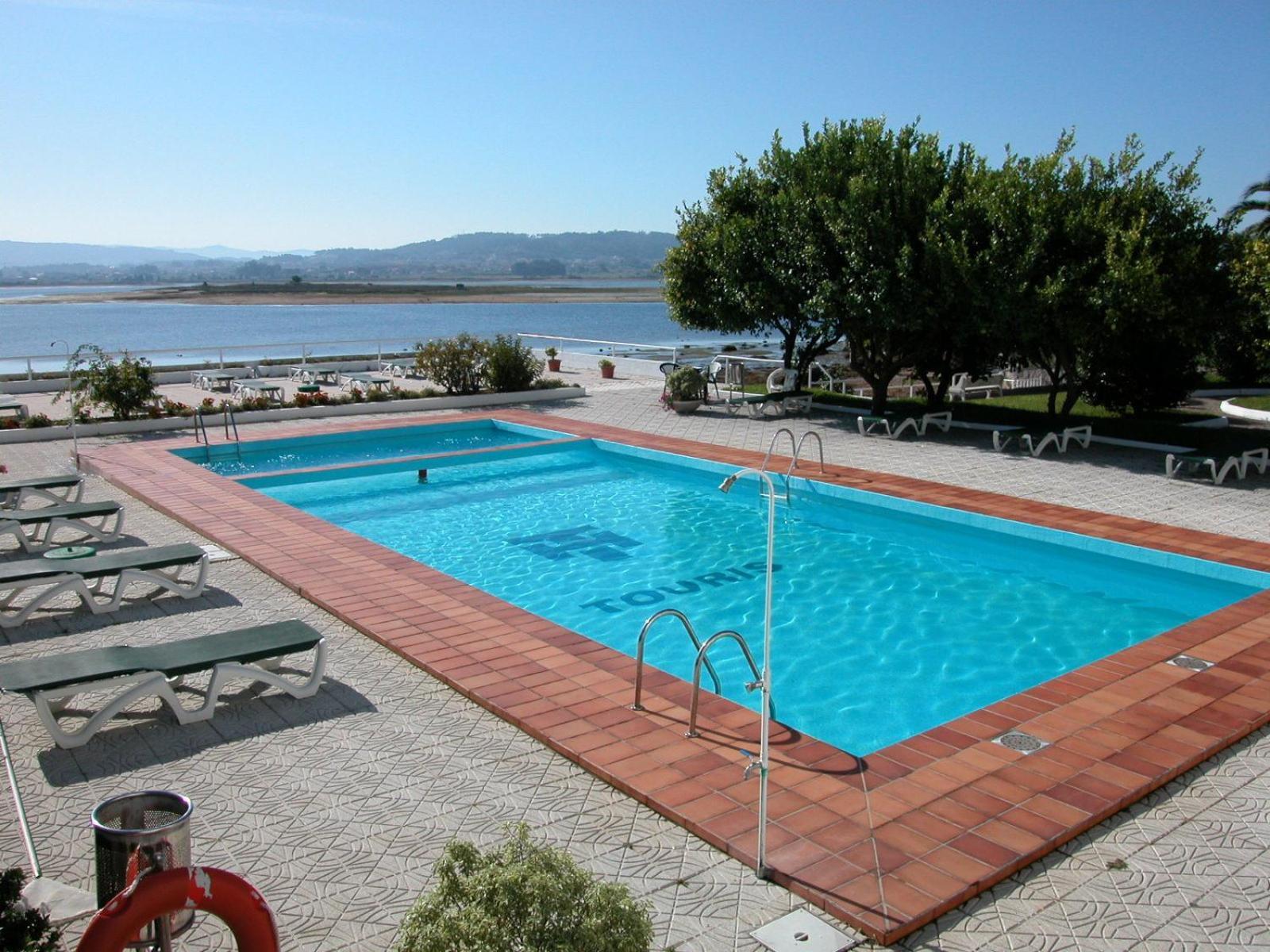 Hotel Touris Ardía Extérieur photo