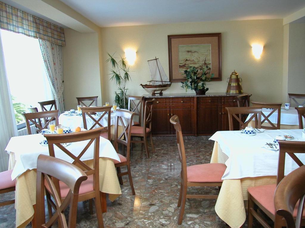 Hotel Touris Ardía Extérieur photo