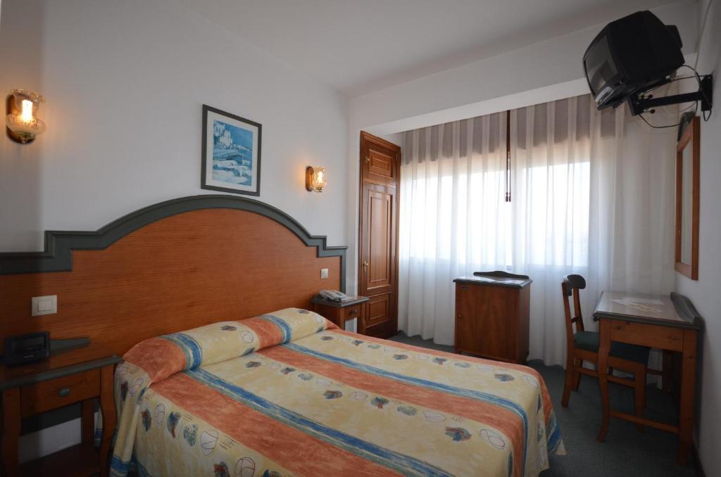 Hotel Touris Ardía Chambre photo
